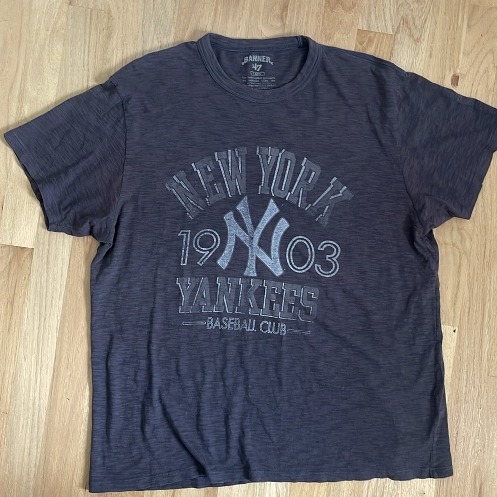 BANNER 47 VINTAGE NY Yankees Tee